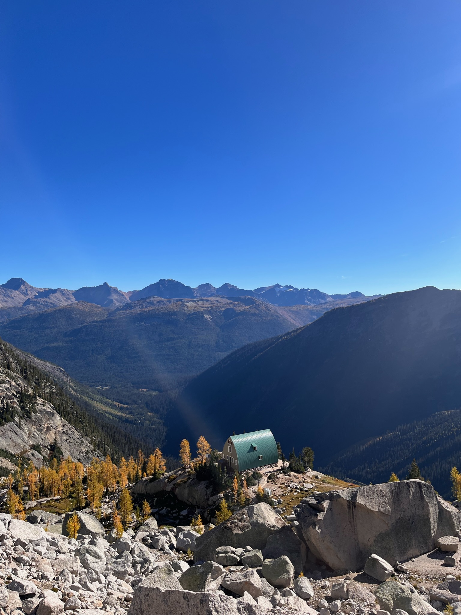 Conrad Kain Hut Hike | Bugaboo Provincial Park - VentureVida